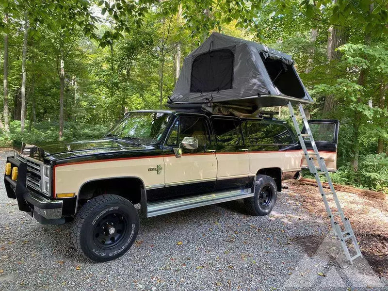 1998 Chevrolet Suburban – BaseCamper