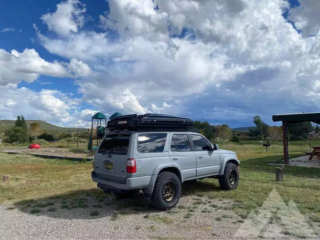 1998 Toyota 4Runner — photo 2
