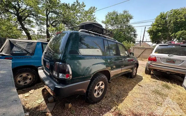 1998 Toyota Land Cruiser — photo 2