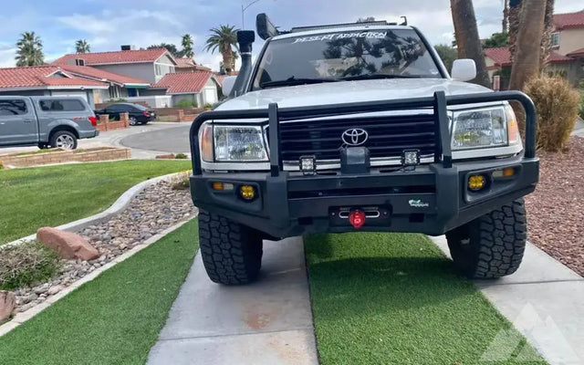 1998 Toyota Land Cruiser — photo 2