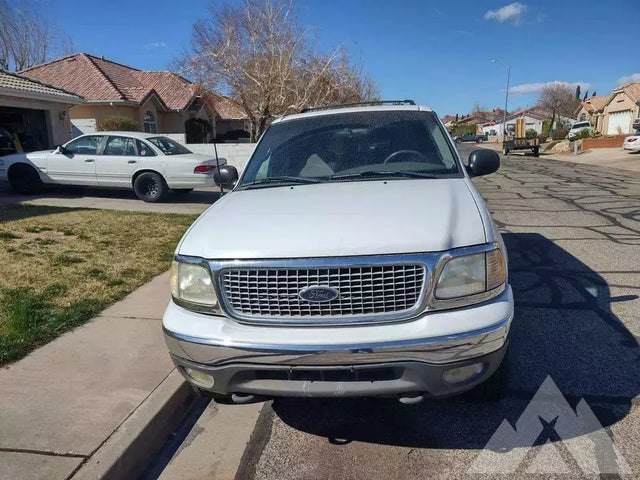 1999 Ford Expedition — photo 2