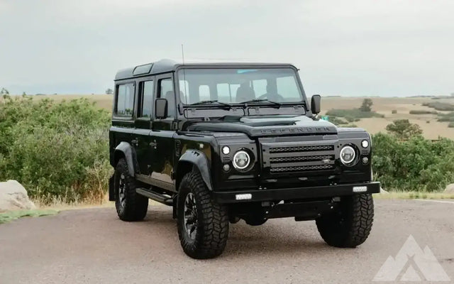 1999 Land Rover Defender 110 — photo 2