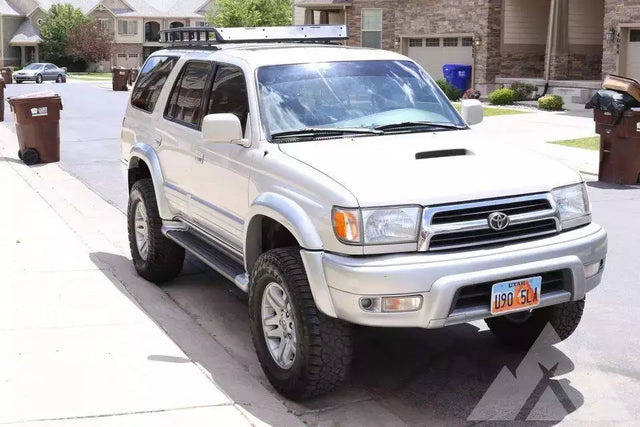 1999 Toyota 4Runner — photo 2