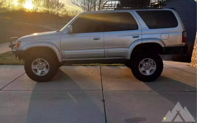 1999 Toyota 4Runner — photo 2