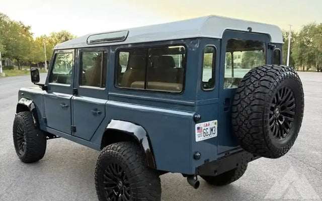 1999 Toyota Land Cruiser — photo 2