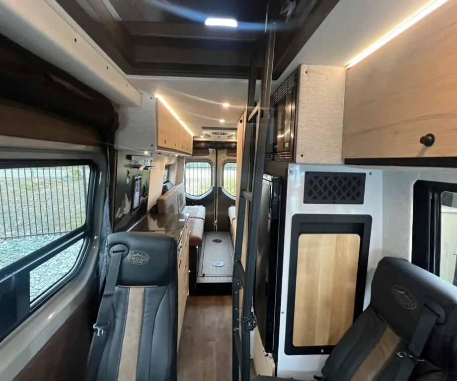 2026 Storyteller Overland crew mode crew-awd 0 miles in San Diego, CA (photo 5) — photo 5