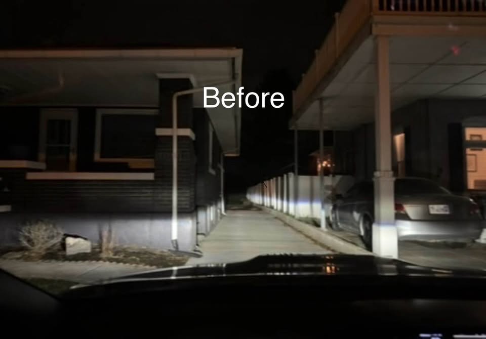 Baja Designs Squadron-R Sport LED Fog Light Kit for Toyota Tacoma 2012-24, Tundra 2014-24, 4Runner 2 in Orem, UT (photo 2) — photo 2