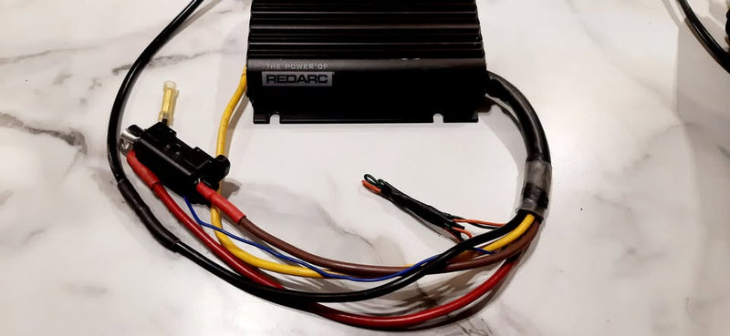Redarc BCDC1225D Dual Input In-Vehicle 12V 25A DC-DC Battery Charger in Madras, OR (photo 2) — photo 2