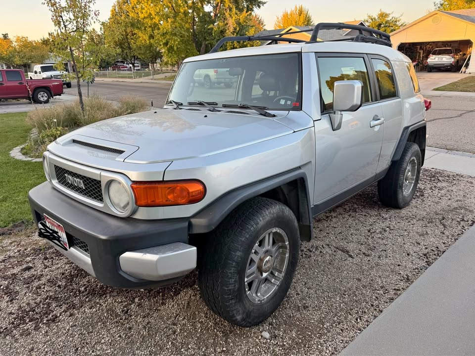 2008 Toyota FJ Cruiser · Sport Utility 2D in Meridian, ID (photo 1)