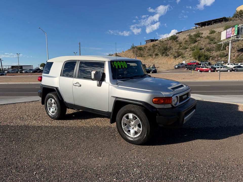 2007 Toyota FJ Cruiser · Sport Utility 2D in Mesa, AZ (photo 1)