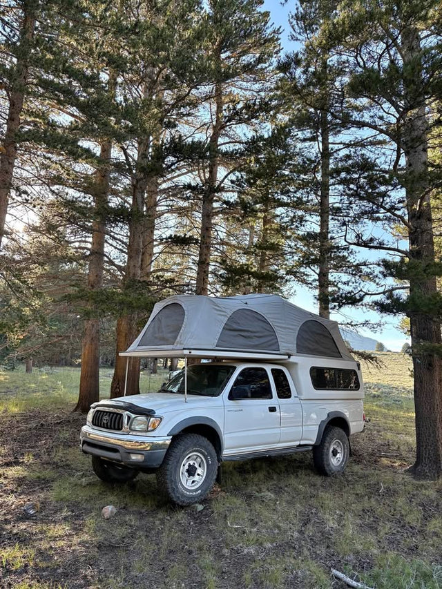 Flip-pac FRP Camper Shell Toyota Tacoma in Carlsbad, CA (photo 1)