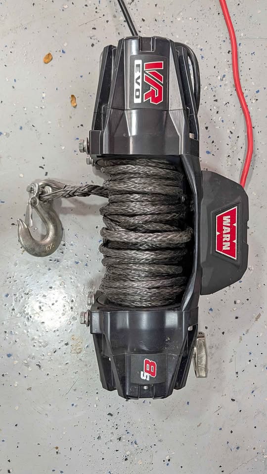 Warn VR EVO 8-S Winch in Loveland, CO (photo 1) — photo 1