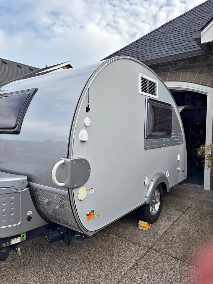 nuCamp T@B 320 CS Teardrop Trailer 2017 in Canby, OR (photo 1) — photo 1