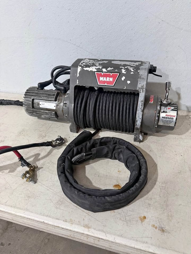 Warn 9,500lb Winch in Petaluma, CA (photo 1)