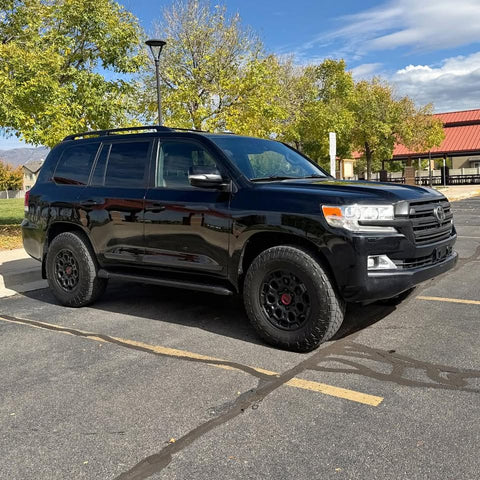 2017 Toyota Landcruiser · Sport Utility 4D