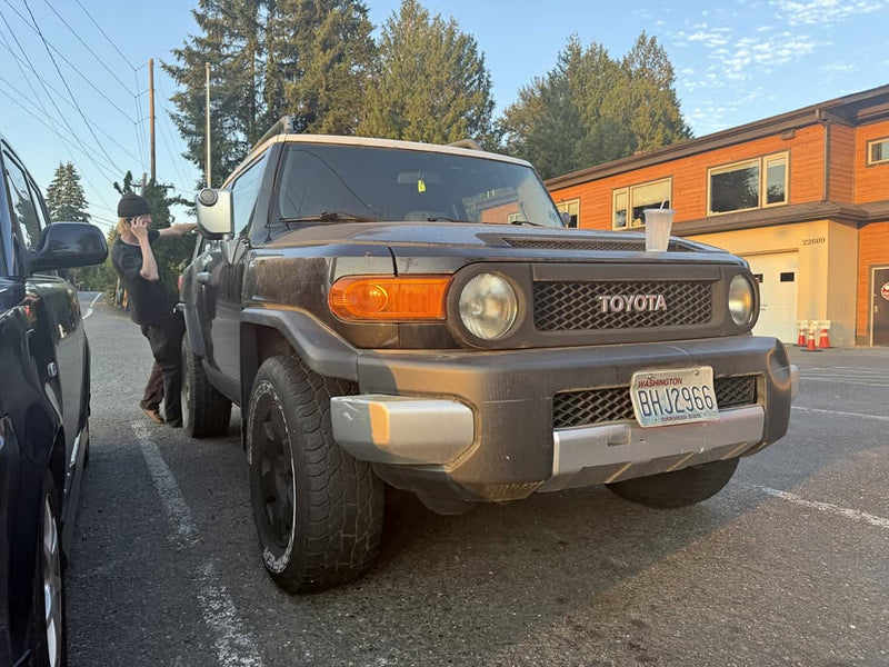 2007 Toyota FJ Cruiser in Maple Valley, WA (photo 1) — photo 1