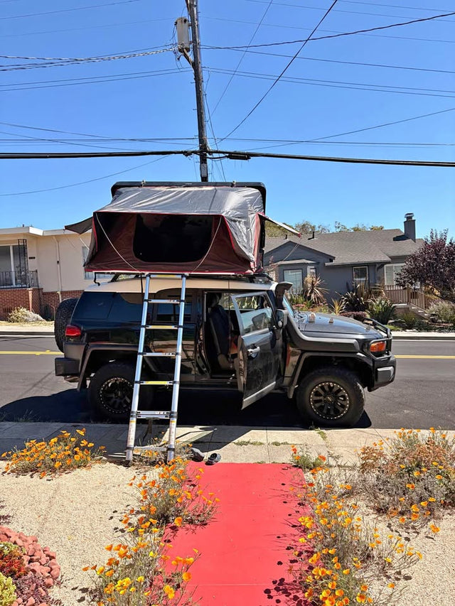 iKamper Skycamp 2.0 — 4-Person Hard-Shell Rooftop Tent in Oakland, CA (photo 1)