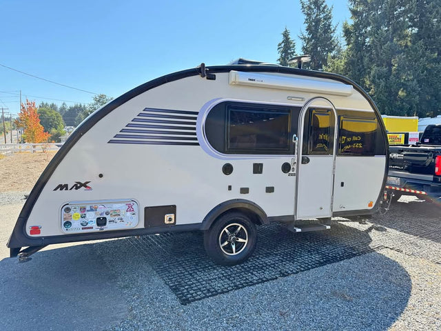 2019 21’Little Guy Max Travel Trailer Must See in Spanaway, WA (photo 1)