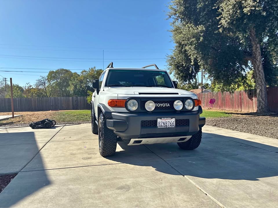 2008 Toyota FJ Cruiser · Sport Utility 2D in Sacramento, CA (photo 1)