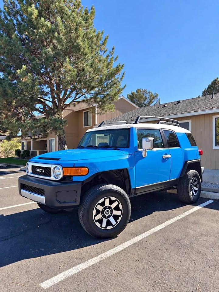 2007 Toyota FJ Cruiser · Sport Utility 2D in Reno, NV (photo 1)