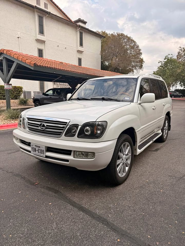 2003 Lexus LX · LX 470 Sport Utility 4D in Austin, TX (photo 1)
