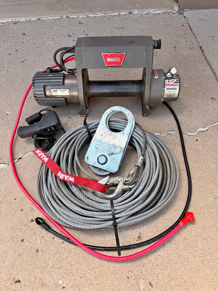 Warn Winch XD9000i in Littleton, CO (photo 1) — photo 1