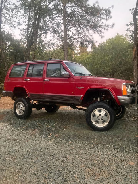 1992 Jeep Cherokee · Laredo