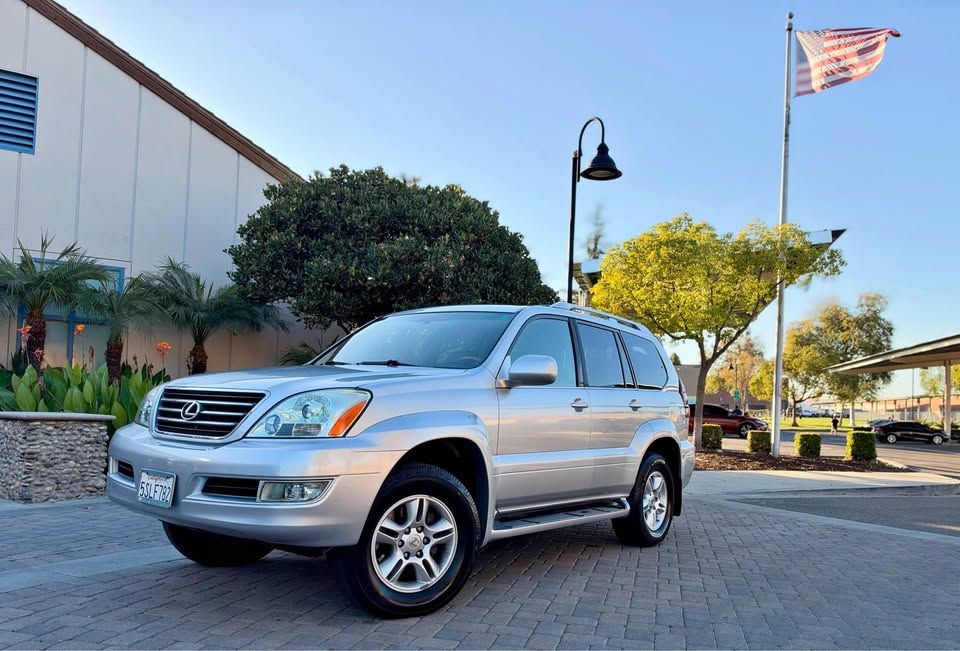 2006 Lexus GX · GX 470 Sport Utility 4D in Santa Fe Springs, CA (photo 1)