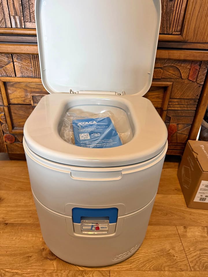 Joolca GottaGo Portable Toilet in Olalla, WA (photo 1) — photo 1