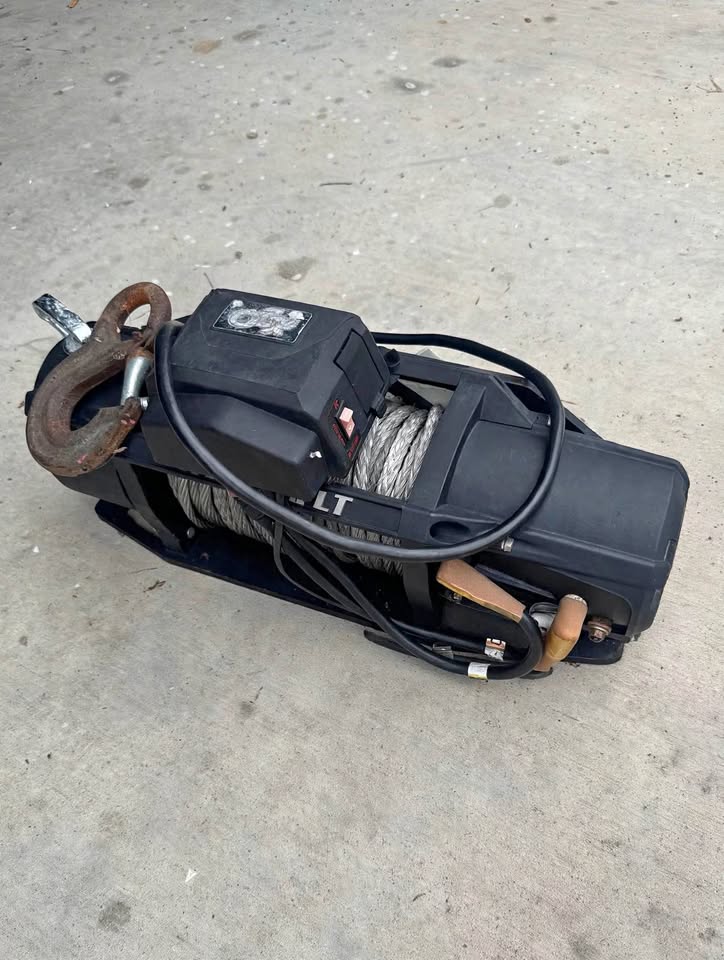 Smittybilt X2O 10K Winch - Synthetic Rope - 10,000 in Alice, TX (photo 1) — photo 1