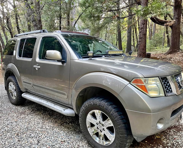 2005 Nissan Pathfinder · LE 4x4 runs strong in Nevada City, CA (photo 1)