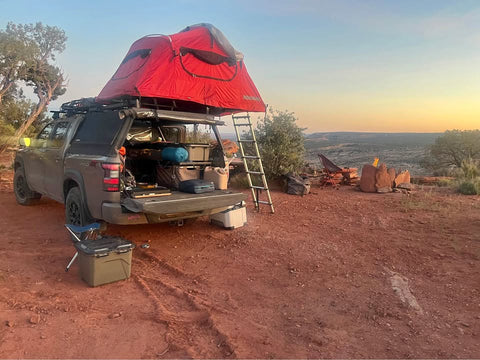 Yakima skyrise 2 person RTT roof top tent