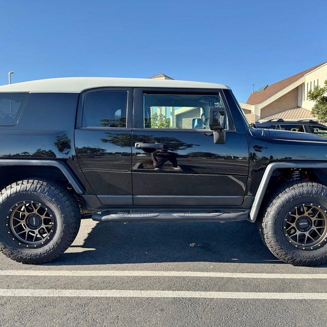 2012 Toyota FJ Cruiser 4WD in Huntington Beach, CA (photo 1)