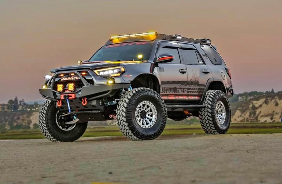 2014 Toyota 4Runner · SR5 Sport Utility 4D in Denver, CO (photo 1) — photo 1