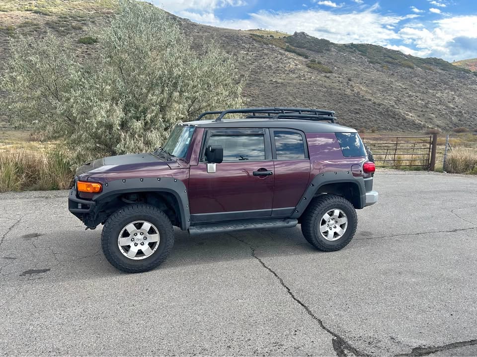 2007 Toyota FJ Cruiser · Sport Utility 2D in Park City, UT (photo 1)