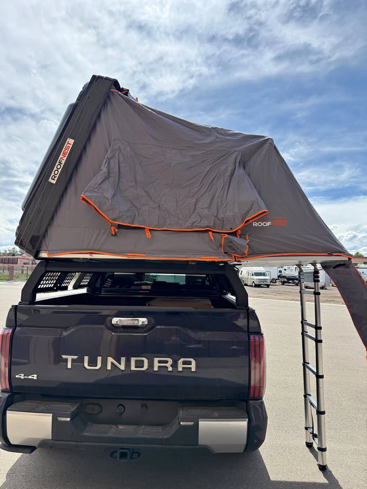 Roofnest Condor XL (used 2x) in Longmont, CO (photo 1)
