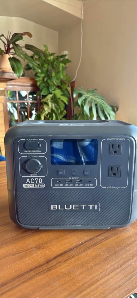 BLUETTI AC70 Portable Power Station 768Wh 1000W in San Francisco, CA (photo 1) — photo 1