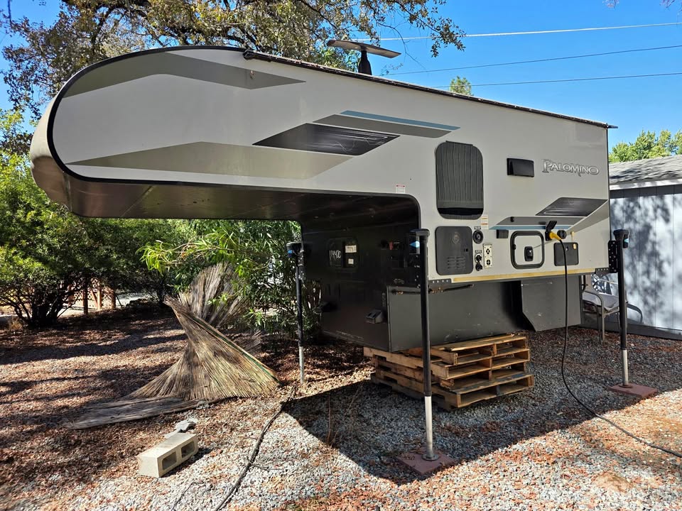 2021 Forest River Palomino HS 750 in Auburn, CA (photo 1) — photo 1
