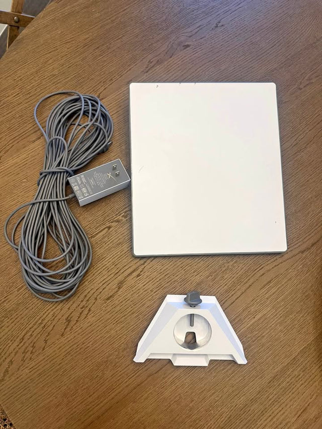 Starlink Mini Kit – Portable Satellite Internet, Lightly Used in Houston, TX (photo 1)
