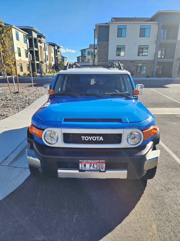 2007 Toyota FJ Cruiser · Sport Utility 2D in Idaho Falls, ID (photo 1)