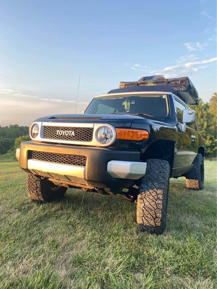 2010 Toyota FJ Cruiser · Sport Utility 2D in Colorado Springs, CO (photo 1) — photo 1