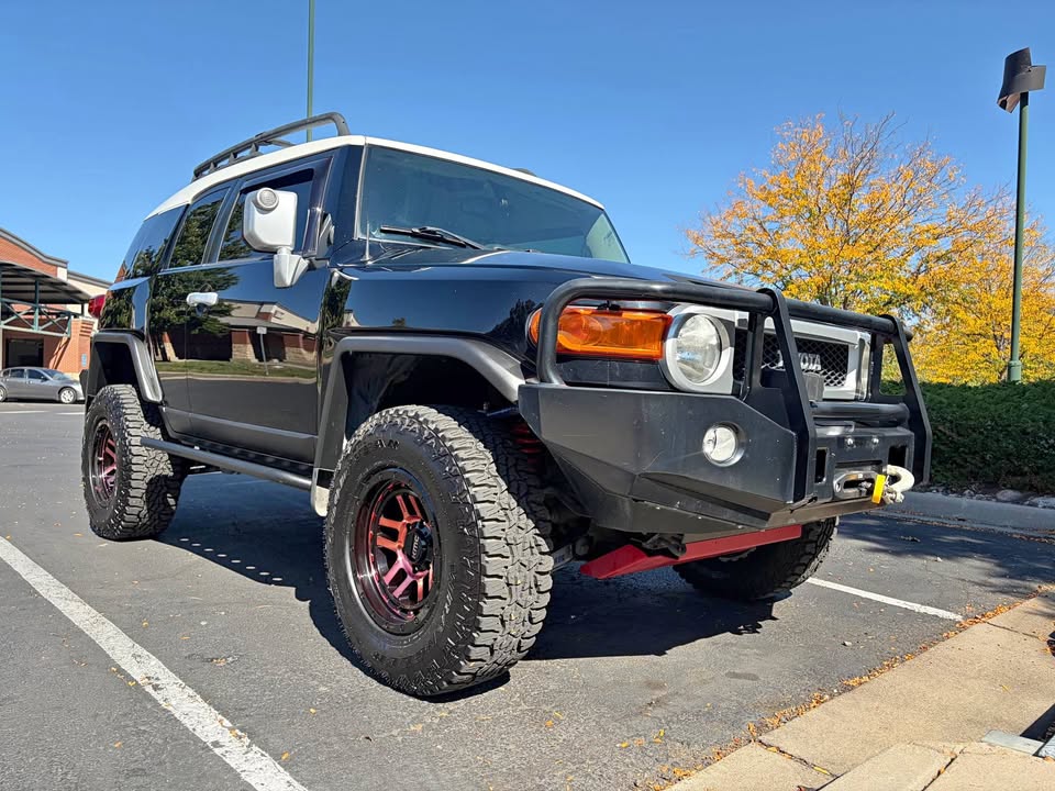 2013 Toyota FJ Cruiser · Sport Utility 2D in Fort Collins, CO (photo 1) — photo 1