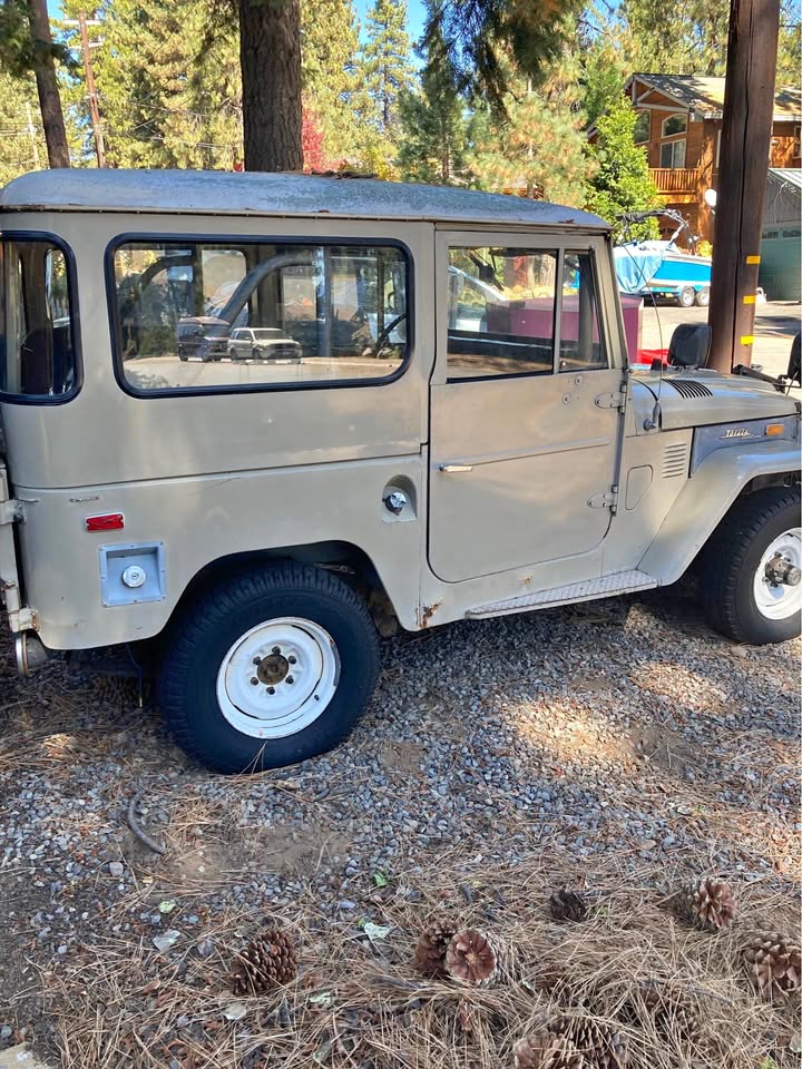 1972 Land Cruiser in Tahoe Vista, CA (photo 1) — photo 1