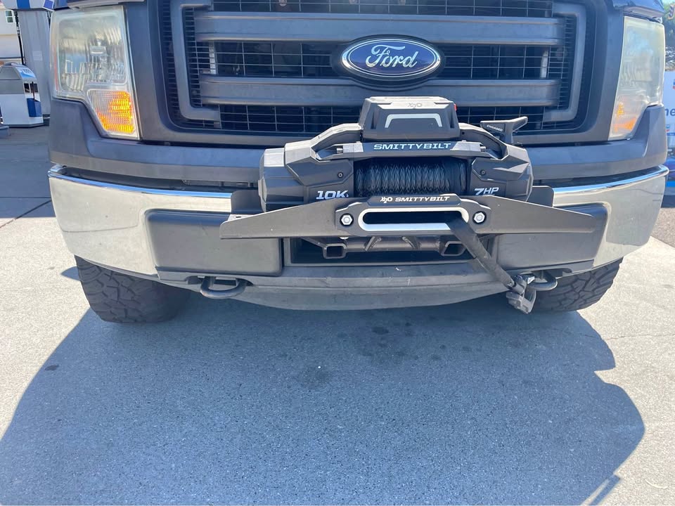Smittybilt X2O 10K Winch in Pinole, CA (photo 1)