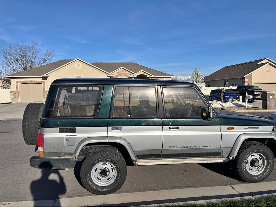1992 Toyota Landcruiser in Salt Lake City, UT (photo 1)