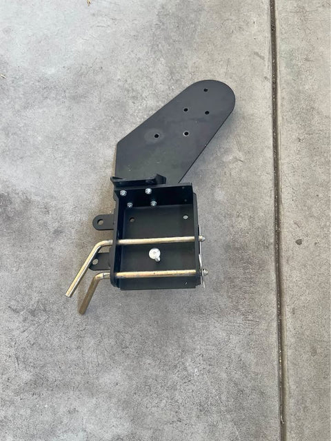 Rotopax mount for pintle hitch
