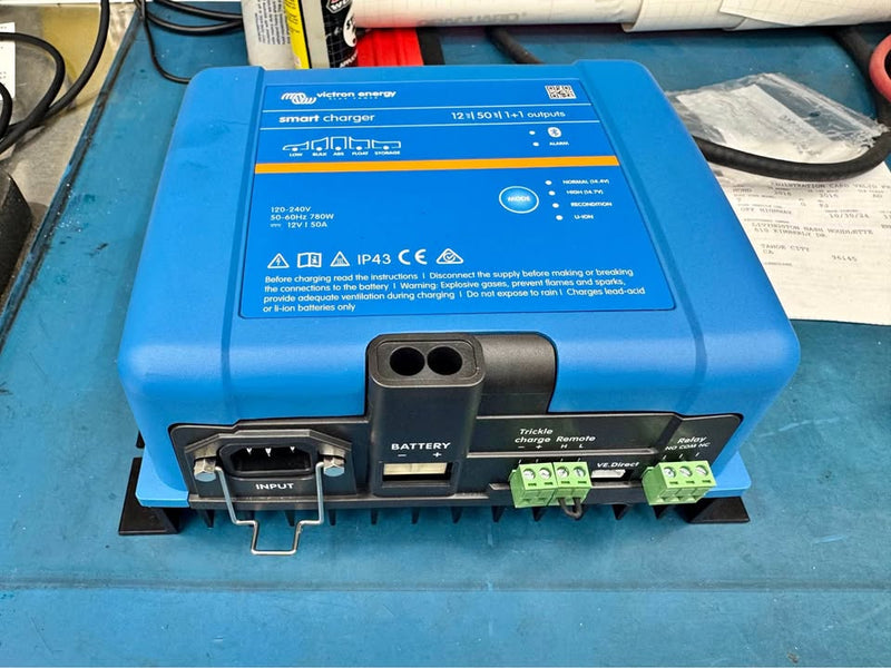 Victron 12v 50amp smart charger in San Jose, CA (photo 1) — photo 1
