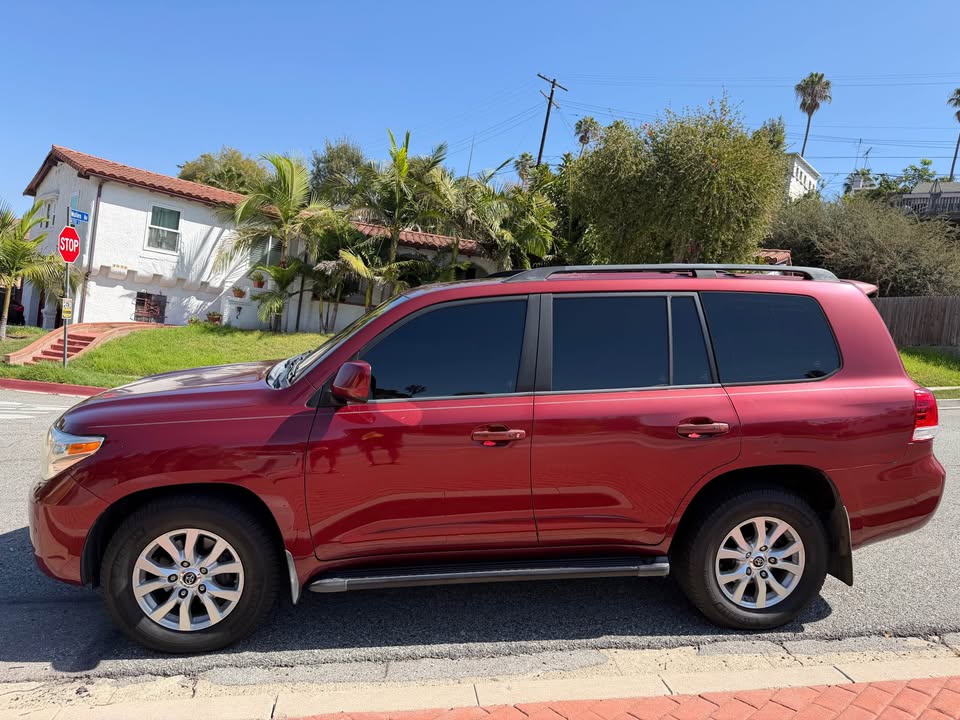 2008 Toyota Landcruiser · Sport Utility 4D in Los Angeles, CA (photo 1) — photo 1