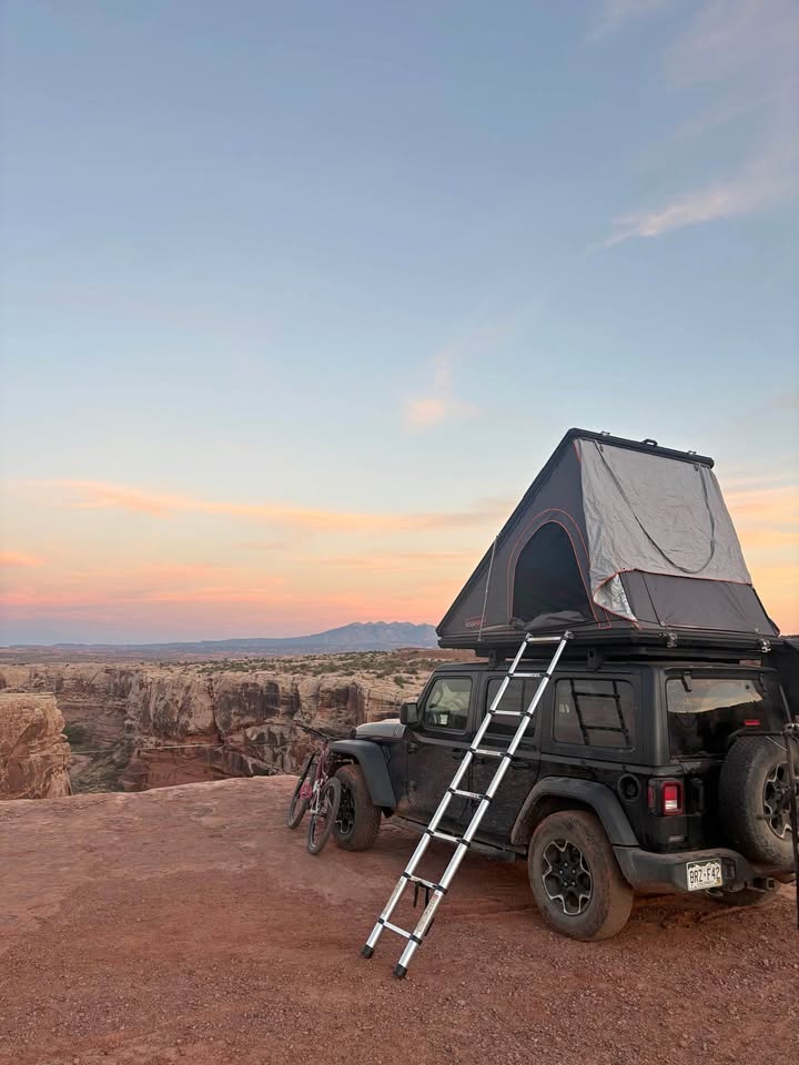 Rooftop Tent in Moab, UT (photo 1) — photo 1
