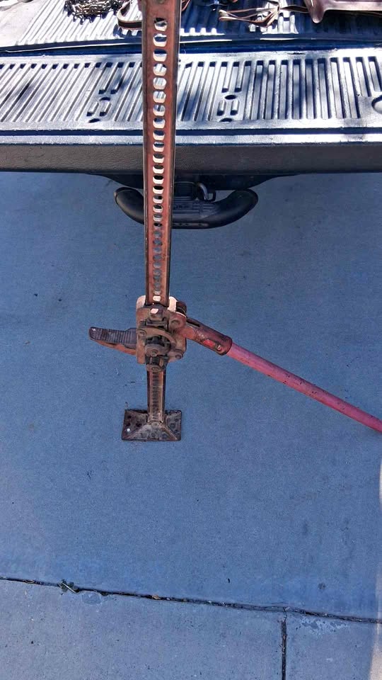 Hi-lift jack in Caldwell, ID (photo 1)